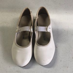 ⚡️4/$10⚡️ girls tap shoes